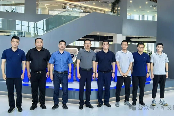 共話(huà)未來(lái) | 杭叉智能與華為制造部會(huì)晤，共拓智造物流無(wú)限未來(lái)